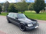Mercedes-Benz Mercedes  W124 E220T Sportline  - Oldtimer: Mercedes