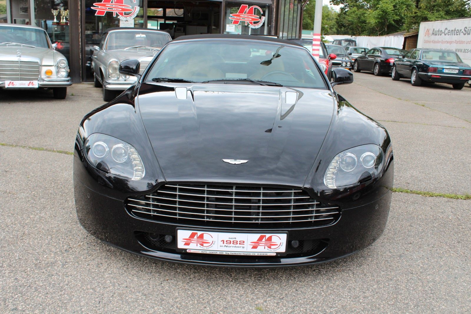 V8 Vantage Roadster 4.7l Sportshift Schön!