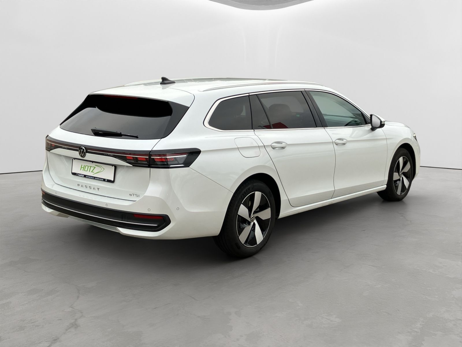 Volkswagen Passat 1.5 eTSI OPF DSG Business AHK DCC MATRIX foto 5