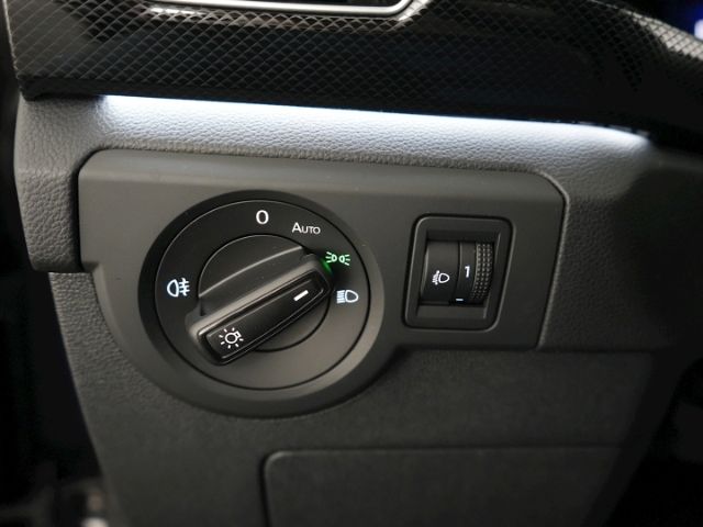 T-Cross GOAL TSI DSG+AHK+NAVI+RÜCKFAHRKAMERA+SIT