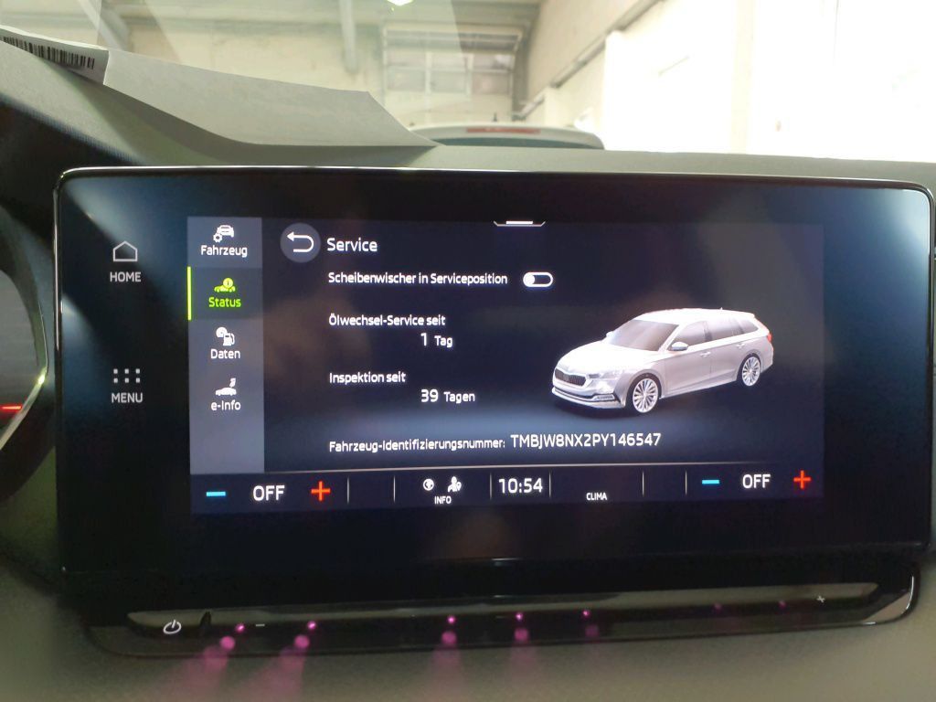 Skoda Octavia iV Combi Ambition 1.4TSI 150kW Tempo*PDC