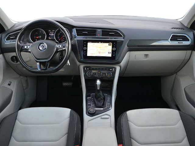 Tiguan 2.0 TDI 240 PS 4M DSG R-Line VOLL/HL/PANO