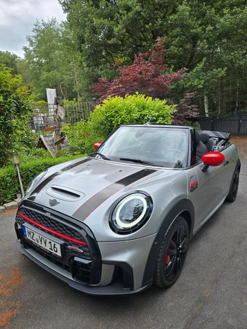MINI John Cooper Works Cabrio JCW Cabrio Classic ...
