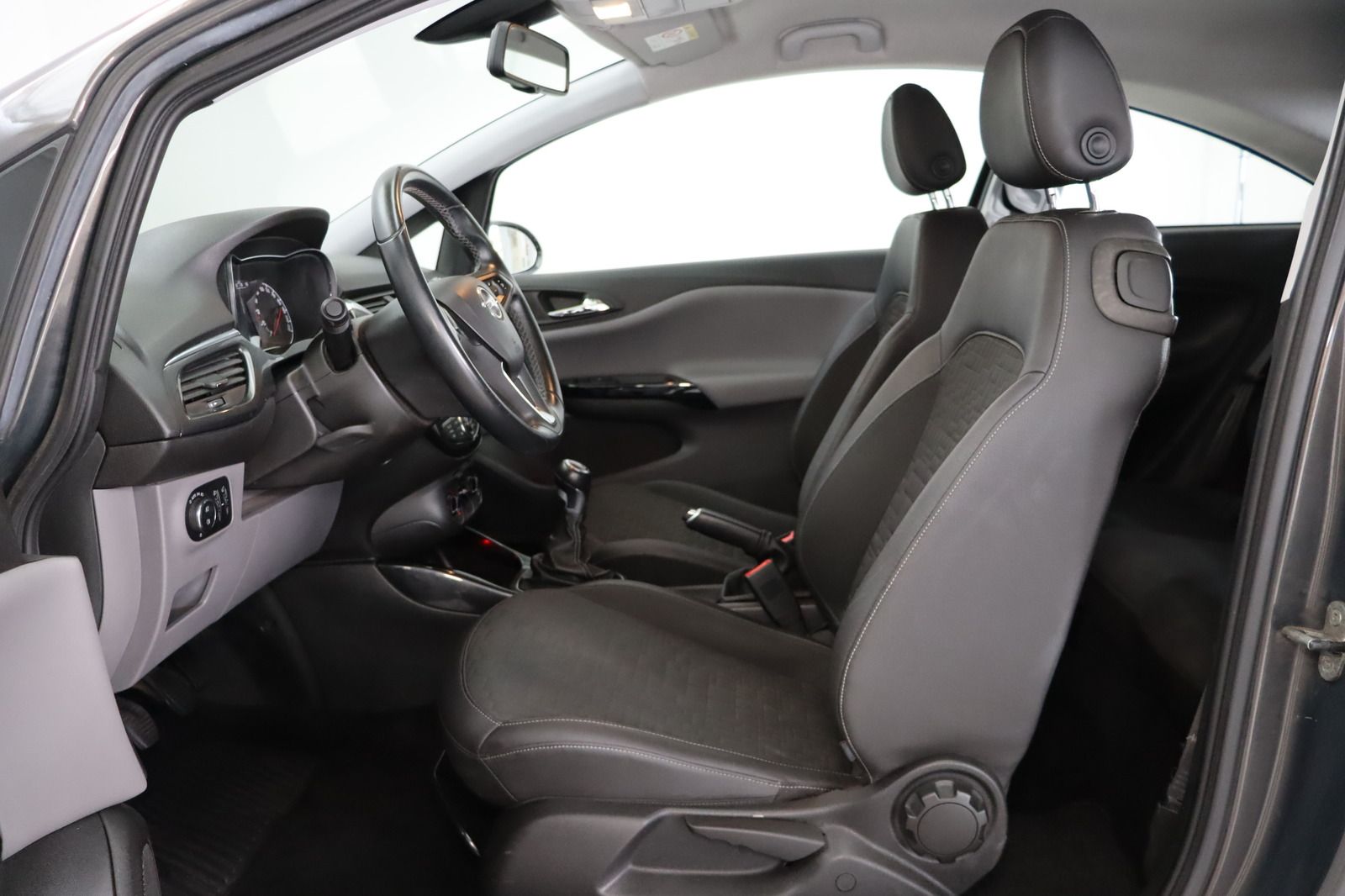 Fahrzeugabbildung Opel Corsa E * Sitzhzg. * Klima * PDC * HU/AU neu