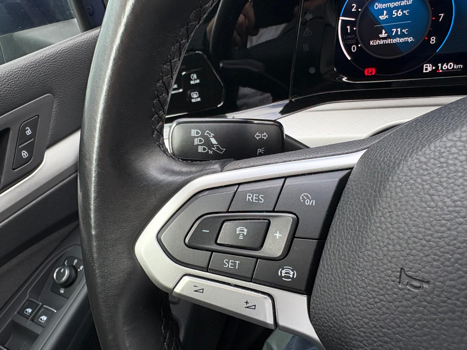 Volkswagen Golf VIII Life LED Navi AppConnect ACC SHZ, миниатюра 20