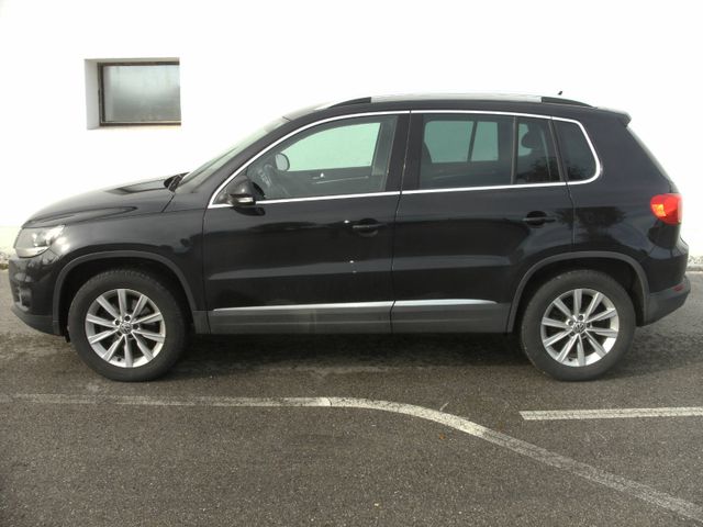 Volkswagen Tiguan 2.0 TDI 4MOT BlueMot Tech Sport & Sty...