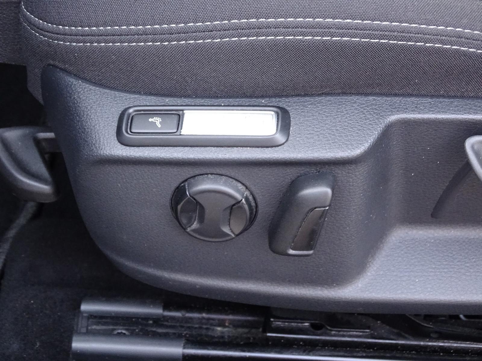 Volkswagen Passat 1.5 16V TSI Business LED ACC Navi, миниатюра 29