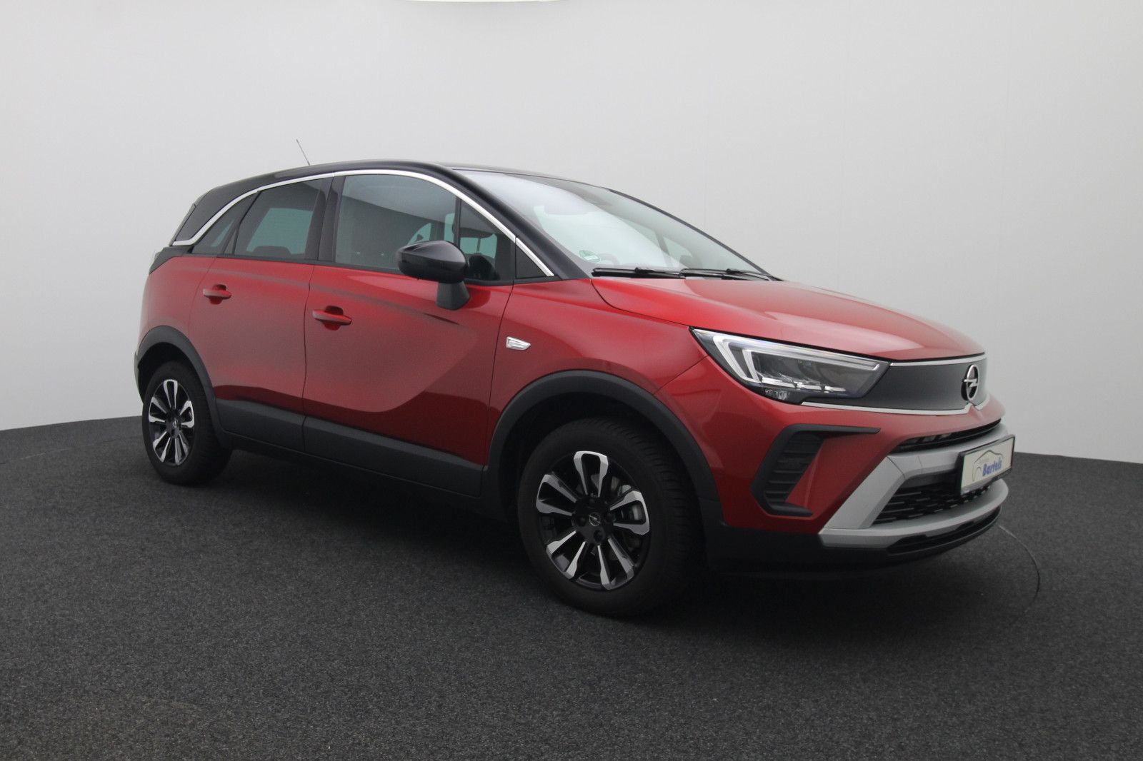 Fahrzeugabbildung Opel Crossland 1.2 Elegance AHK/LED/DAB/AppleCP/RK