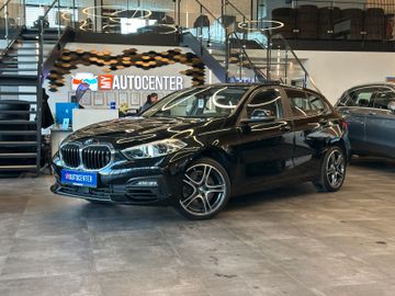 BMW 120 i *HEAD-UP*StandHZ*AHK*SPORT*2-ZONEN*CARPLAY