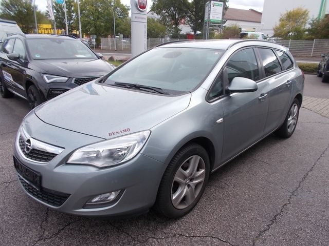 Opel Astra J 2.0 CDTI Edition