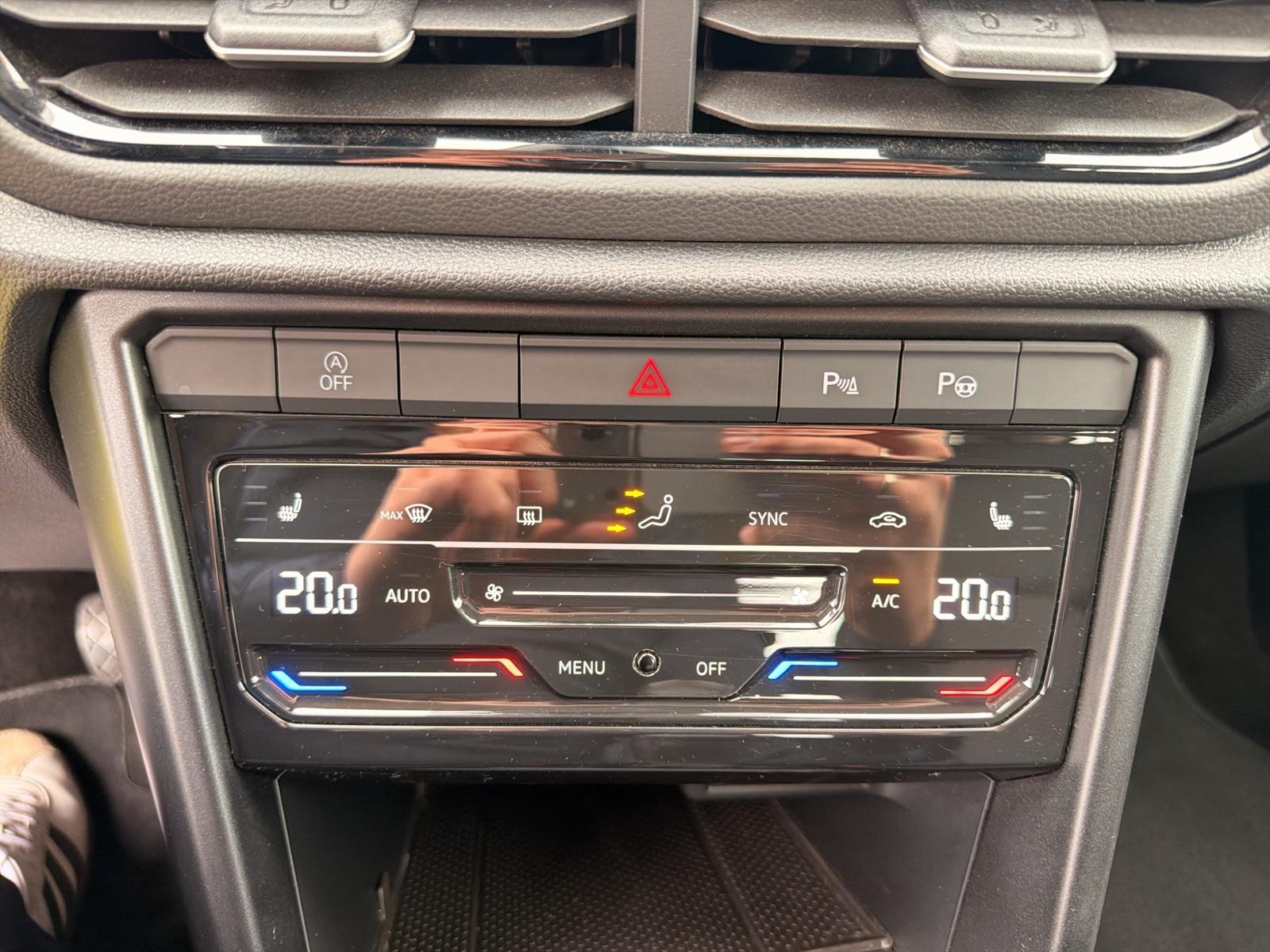 Volkswagen T-Roc 1.0 TSI KLIMA, APP CONNECT, ACC, PARK ASS, миниатюра 20