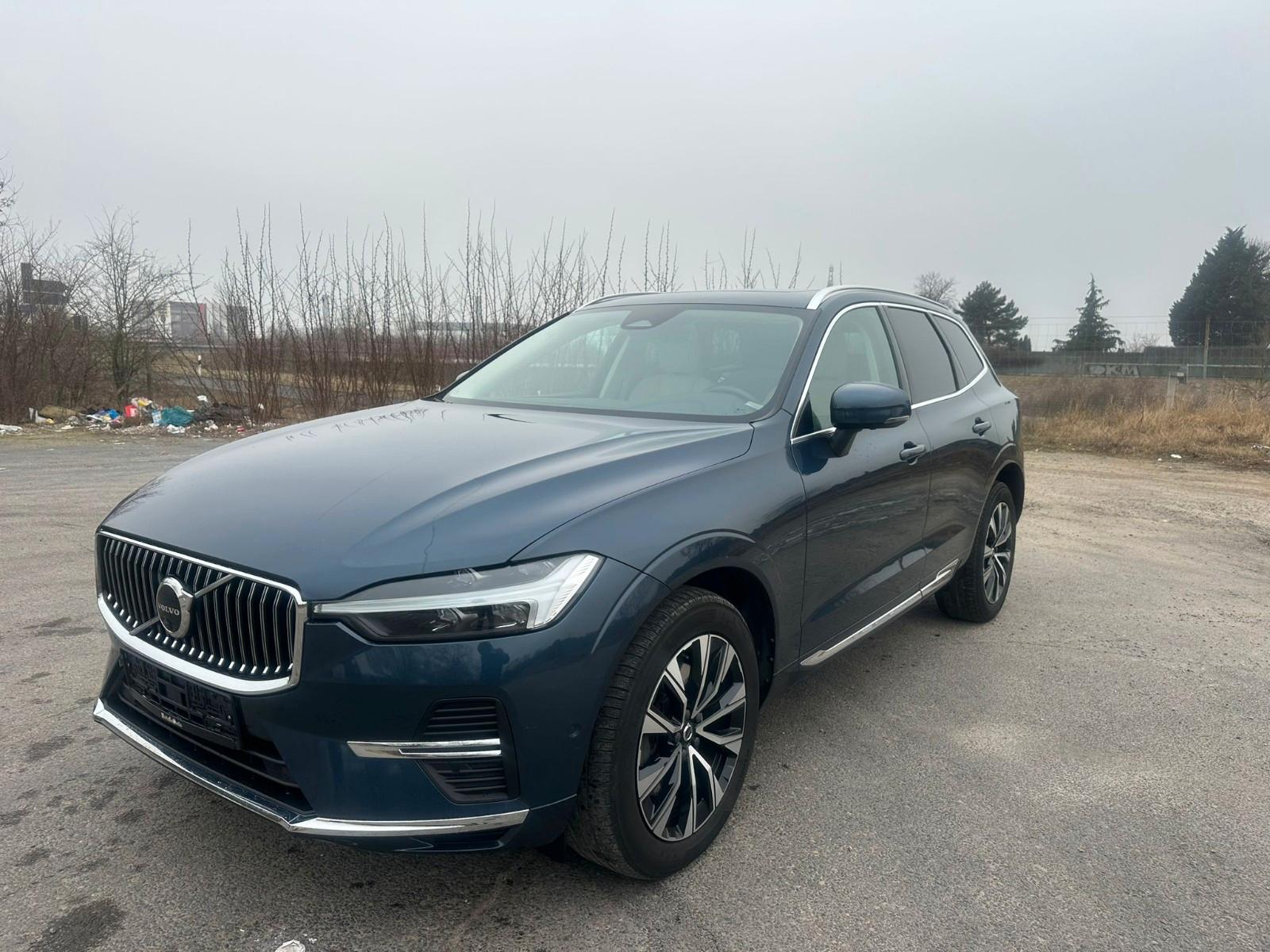 Volvo XC60 2.0 B4 Plus Bright-Allradantrieb-Aut