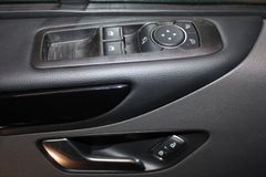 Fahrzeugabbildung Ford Tourneo Custom L1 TREND 8-Sitzer + AHK + Kamera