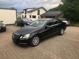 Mercedes-Benz E 220 CDI Lim  LEDER NAVI XENON PDC MFL GSD TMP - gebrauchte Mercedes-Benz E 220 aus dem Jahr 2010
