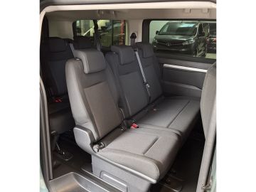 Opel Zafira Life - 10