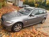 BMW 318D Kombi - BMW 318 aus 2010: 318d