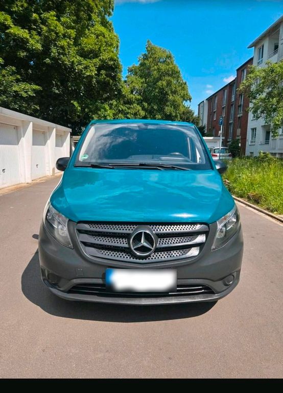 Image of Mercedes-Benz Vito
