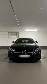 Mercedes-Benz E 220 d Autom. - - Mercedes-Benz E 220 Gebrauchtwagen in Frankfurt