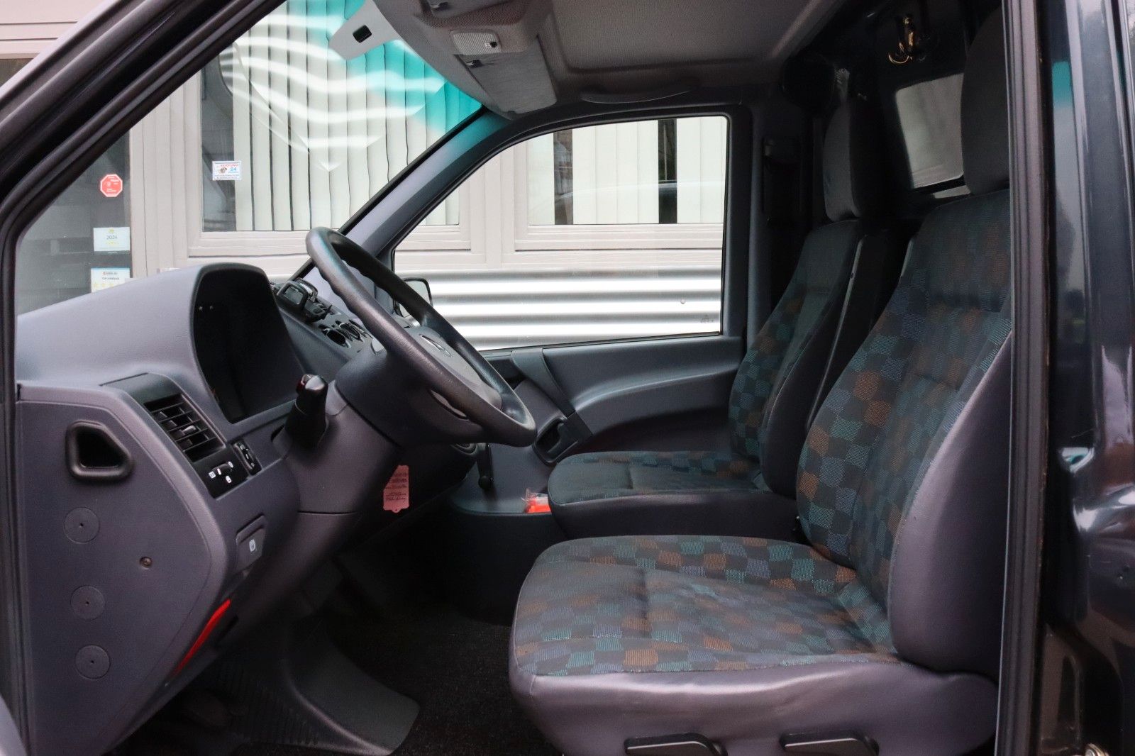 Fahrzeugabbildung Mercedes-Benz VITO 113 AUTOMATIK*KLIMA*BESTATTUNGSFAHRZEUG*TOP