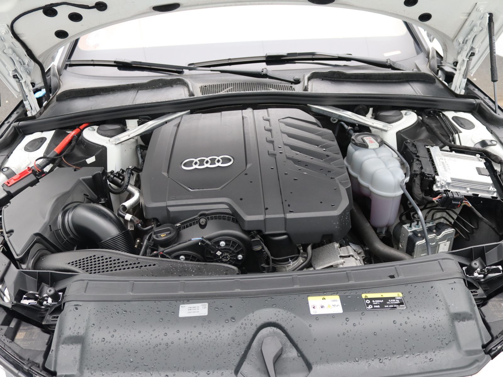 Audi A4 - Bild 18