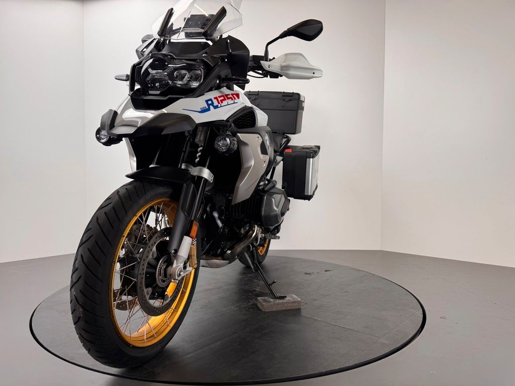 Fahrzeugabbildung BMW R1250 GS RALLYE *4 PAKETE *VARIOKOFFER