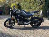 Husqvarna Svartpilen 125 - HUSQVARNA SVARTPILEN 125
