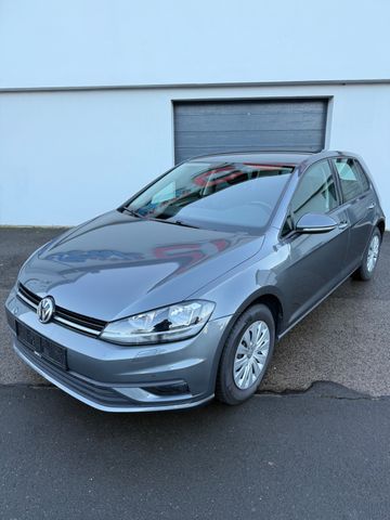 Volkswagen Golf VII Lim. Trendline BMT/Start-Stopp