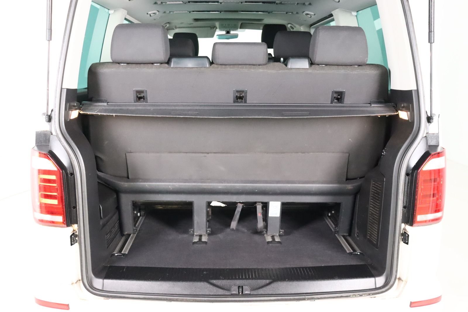 Fahrzeugabbildung Volkswagen T6 Multivan * Standhzg. * LED * AHK