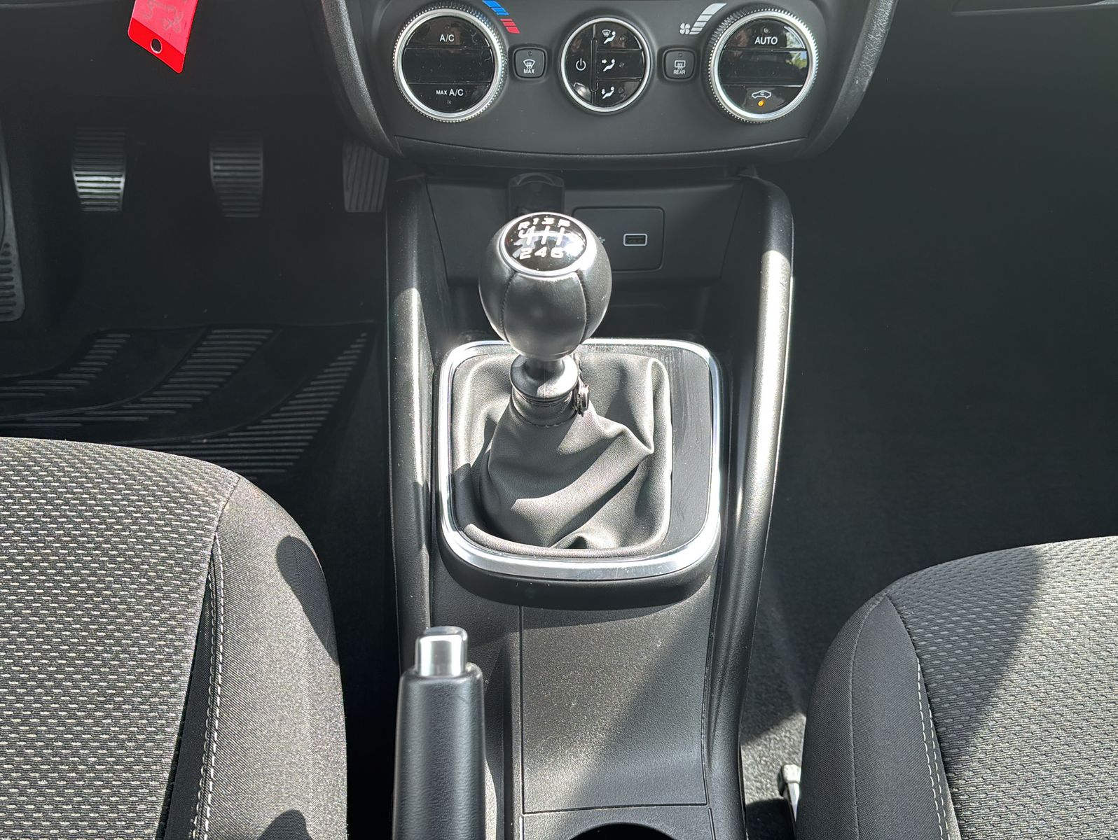 Fahrzeugabbildung Fiat Tipo 1.6 Mjet 130 ps