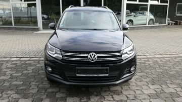 Volkswagen Tiguan - 8