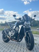 Honda CB 1000 R SC80 Neo Sports ABS TOP wie Neu - Offers matching your search criteria