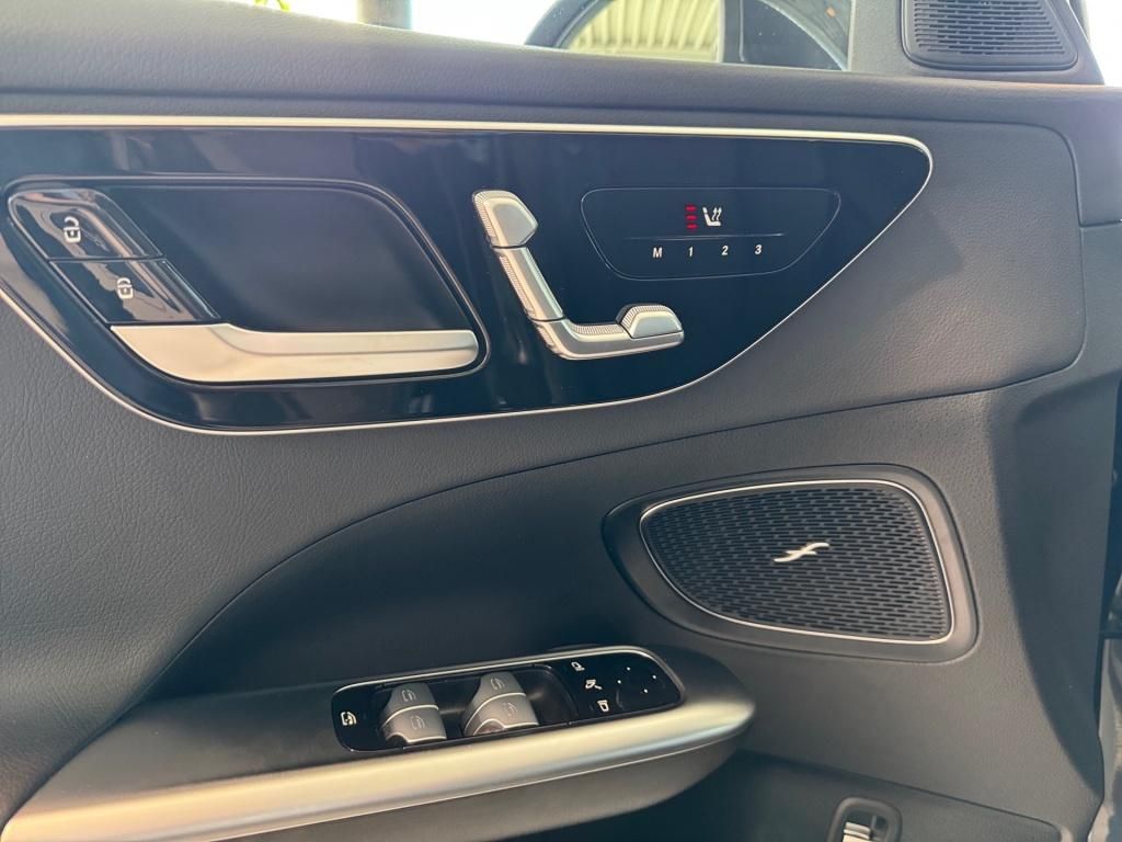 Fahrzeugabbildung Mercedes-Benz C 200 T Avantg. ACC HUD Keyless 360° Winterp.