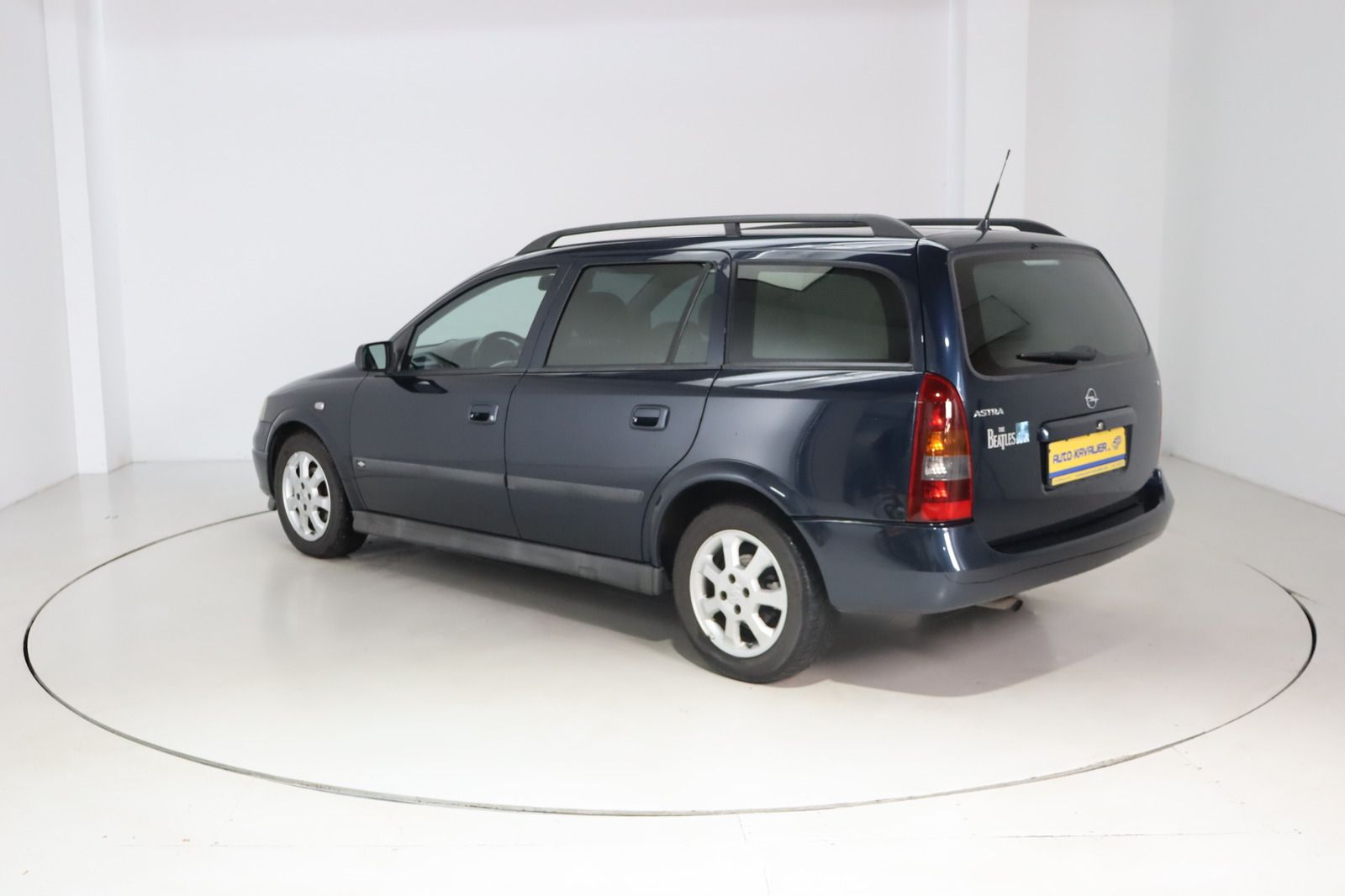 Fahrzeugabbildung Opel Astra 1.6 Fresh * Xenon * Klima