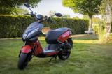 Peugeot Kisbee Streetzone - 50ccm, 2T, wie neu - ROLLER 50 CCM