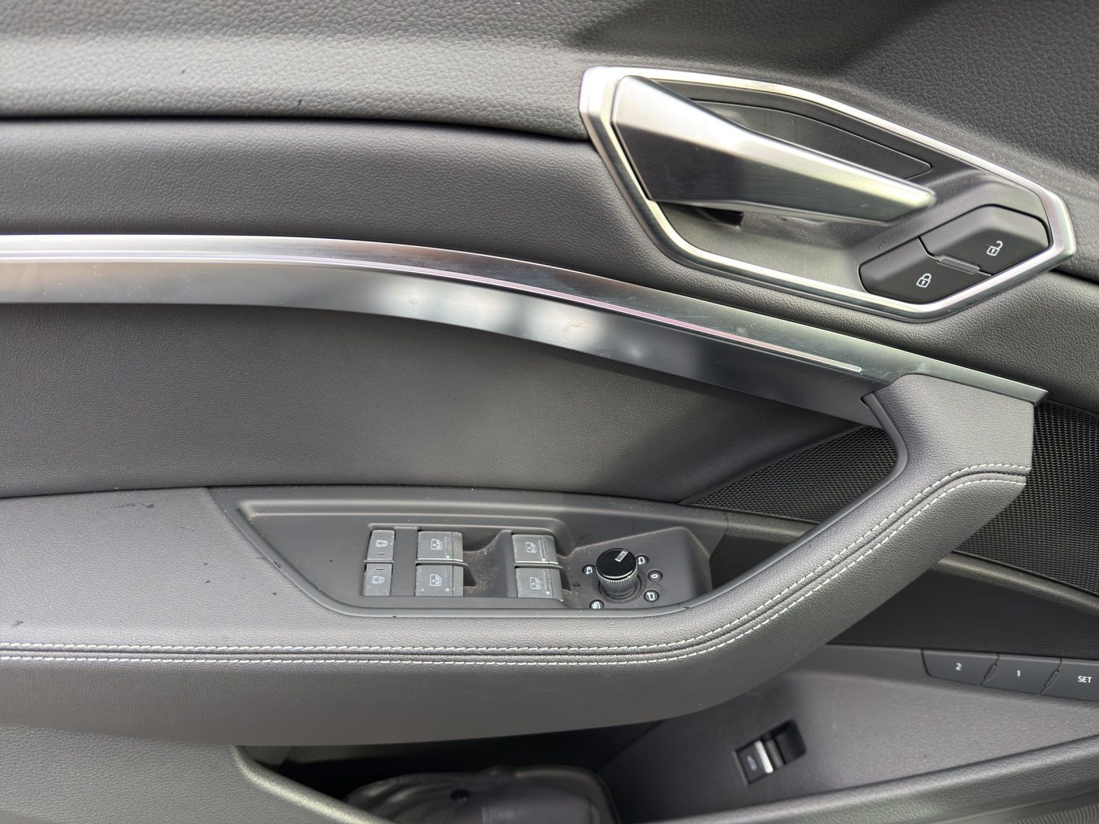 Audi Q8 e-tron - Bild 14