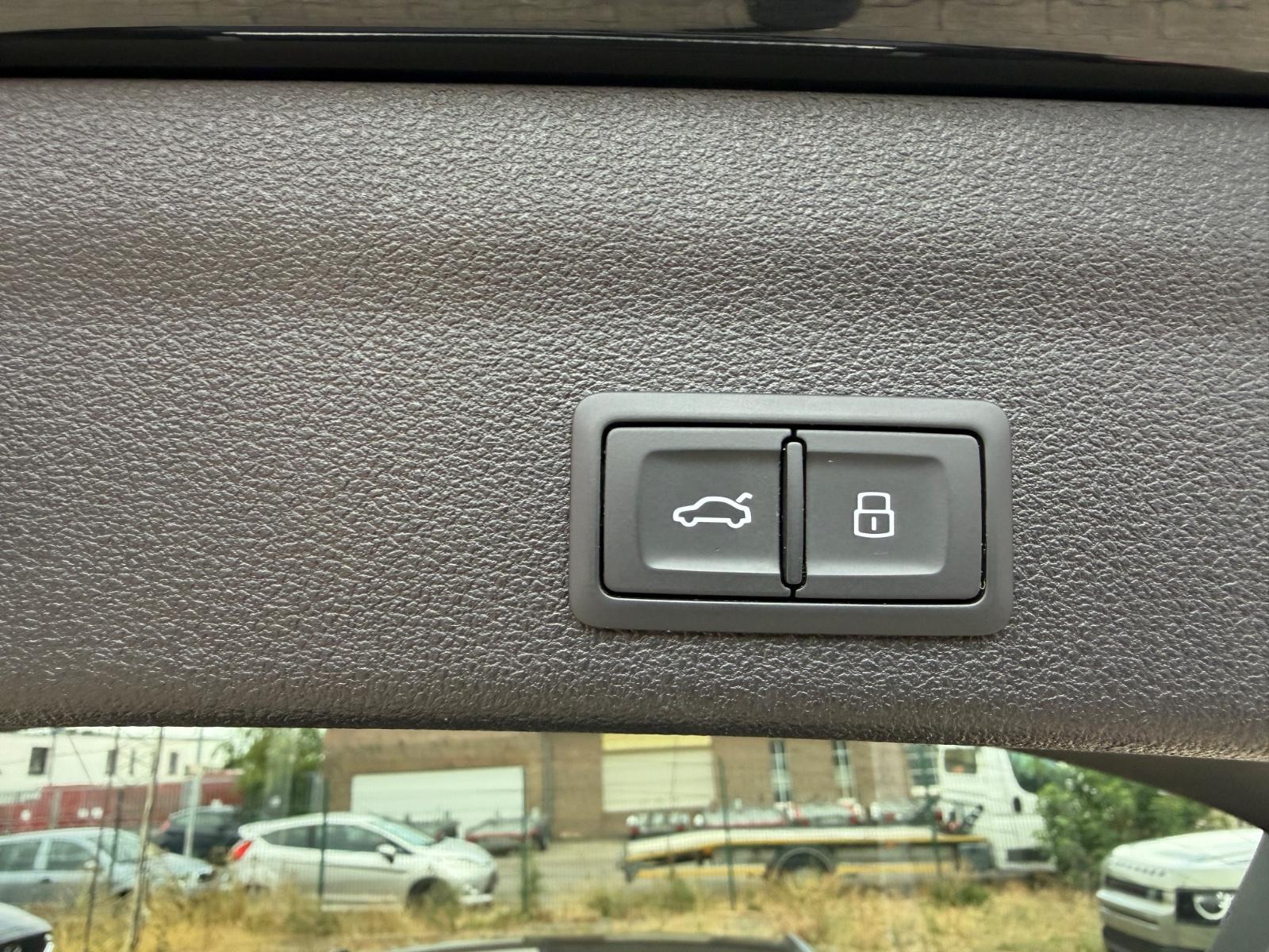 Audi A6 Avant 35 TDI Leder/Digital/360/Memory/Ambient