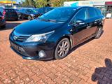 Toyota Avensis Kombi Life*NAVI*RKF*AHK*SHZ*GEPFLEGT* - Toyota Avensis mit Diesel-Antrieb: Kombi, Automatik