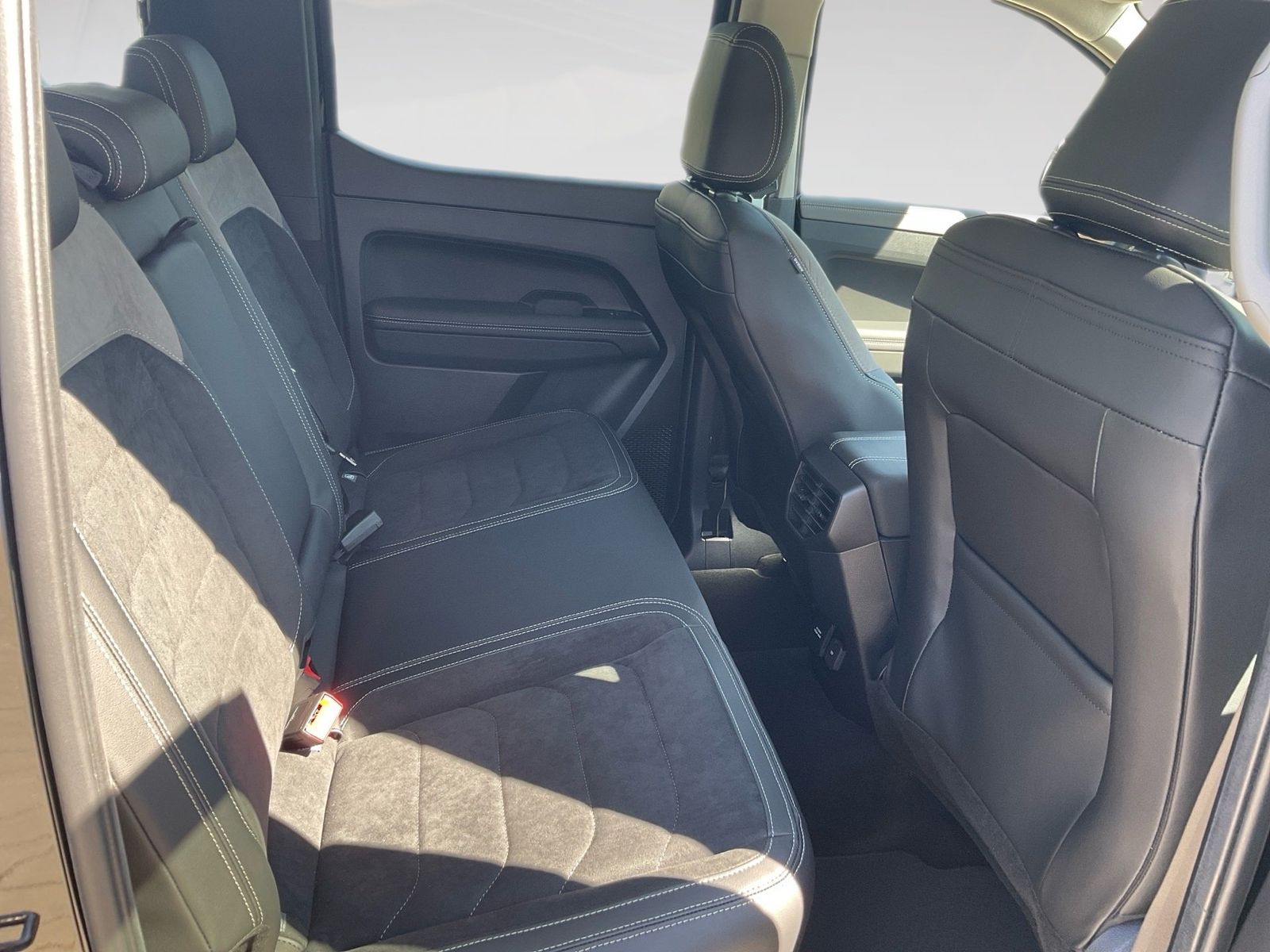 Volkswagen Amarok - Bild 10