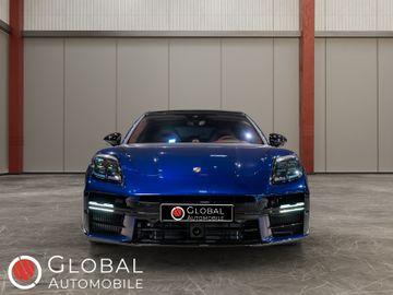 Porsche Panamera - 3