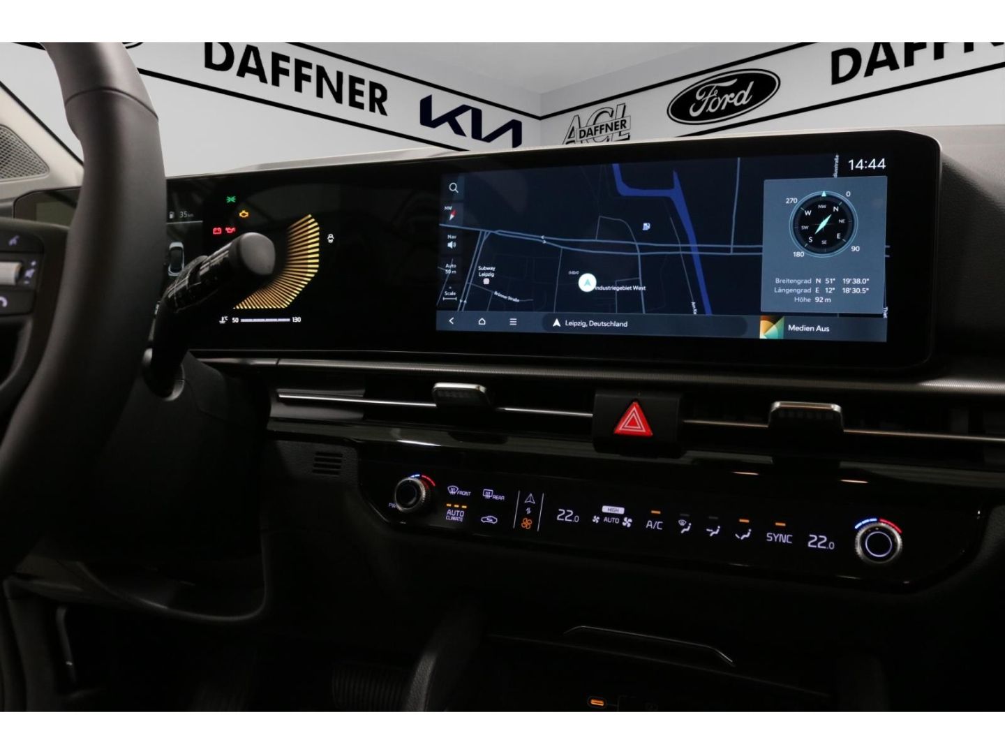 Fahrzeugabbildung Kia Sportage Vision Navi SpurhalteASS Kamera LED DAB