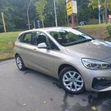 BMW Active Tourer 218D - BMW 2er Reihe: Kleinwagen