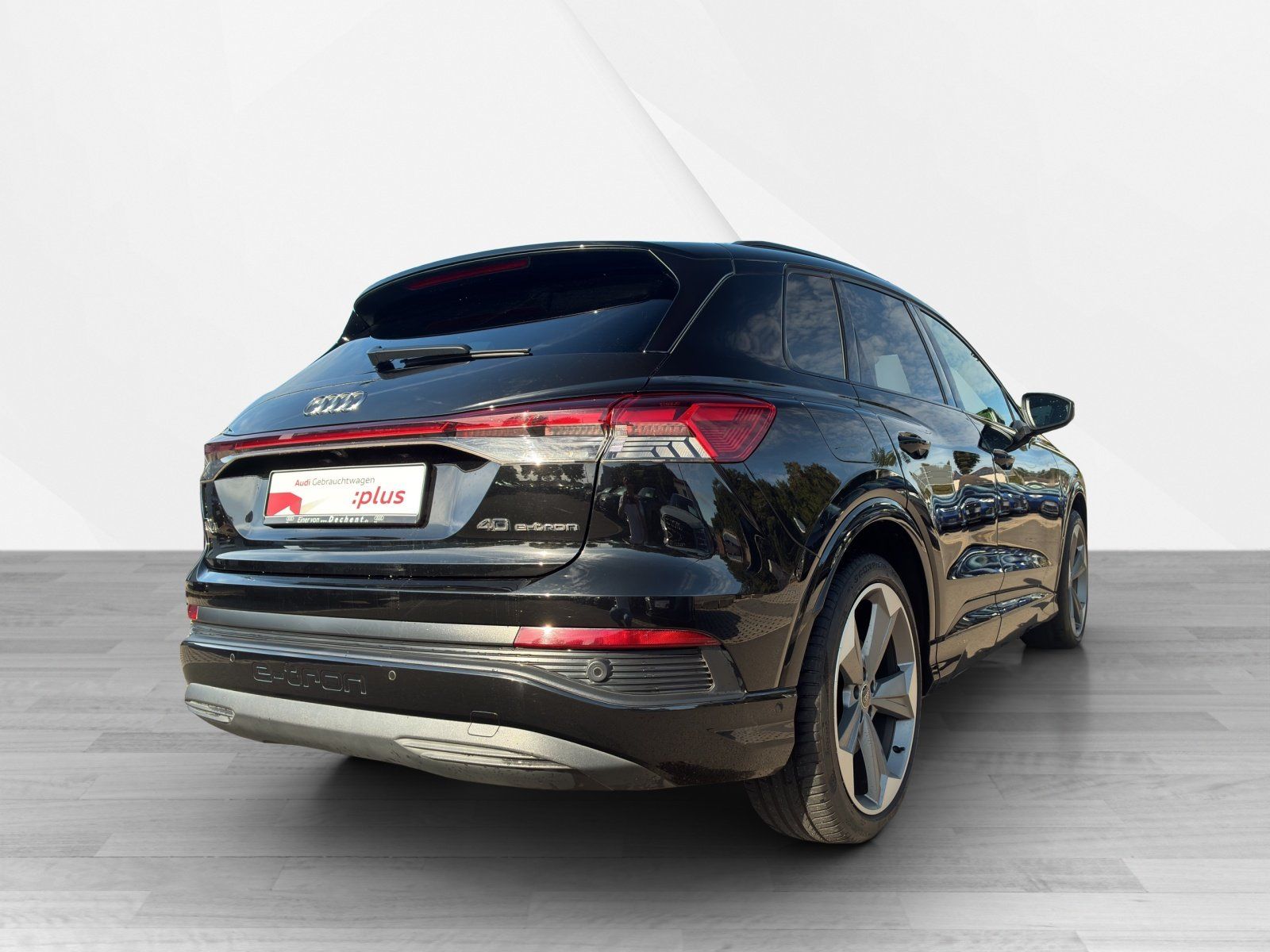 Fahrzeugabbildung Audi Q4 e-tron 40 e-tron Kamera,LED,Matrix,Navi,PDC