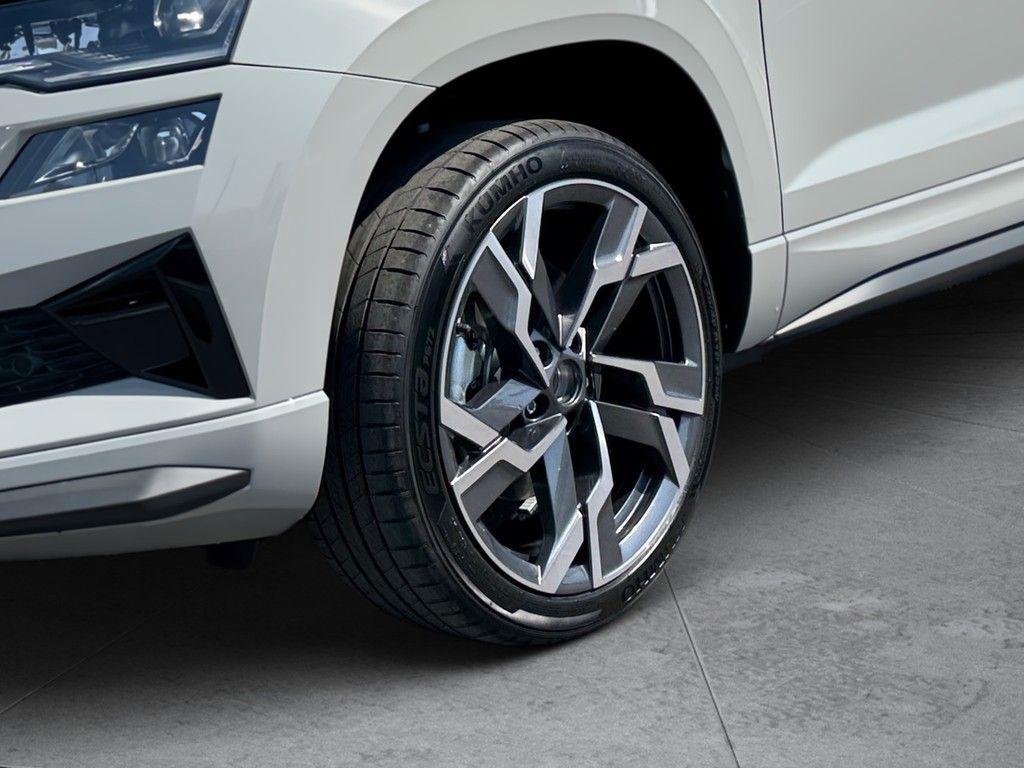 Skoda Karoq 1.5 TSI 110 kW DSG Sportline, AHK, Navi imagem 3
