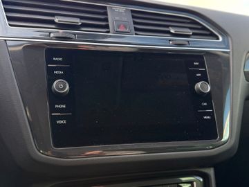 Volkswagen Tiguan Highline *LED*4WD*SHZ*R-Line*