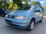 Volkswagen Sharan 1.9TDI Auto Basis - Volkswagen Sharan aus 1999
