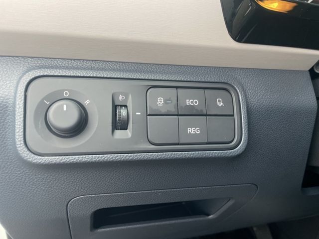 Maxus eDeliver 3 L2 50 kWh Pritsche **40% RABATT**