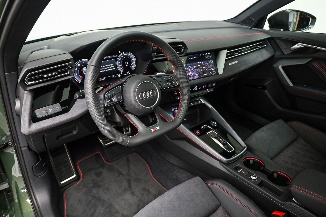 Audi S3 Limousine TFSI CARPLAY*ADAPFAHRW*MATRIX*NAVI*