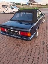 BMW 320 - BMW 320 aus 1984