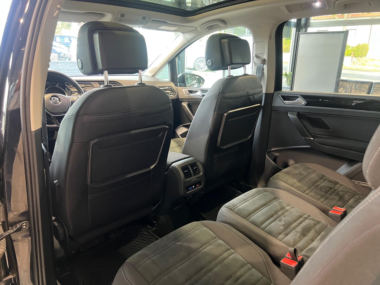 Volkswagen Touran Highline*ALCANTARA*PANO*AHK