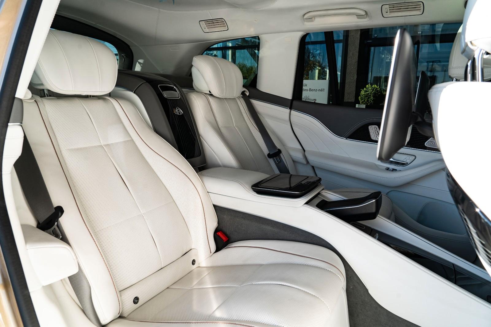 Mercedes-Benz GLS 600 Maybach 4Matic FULL OPTIONAL DUO TONE